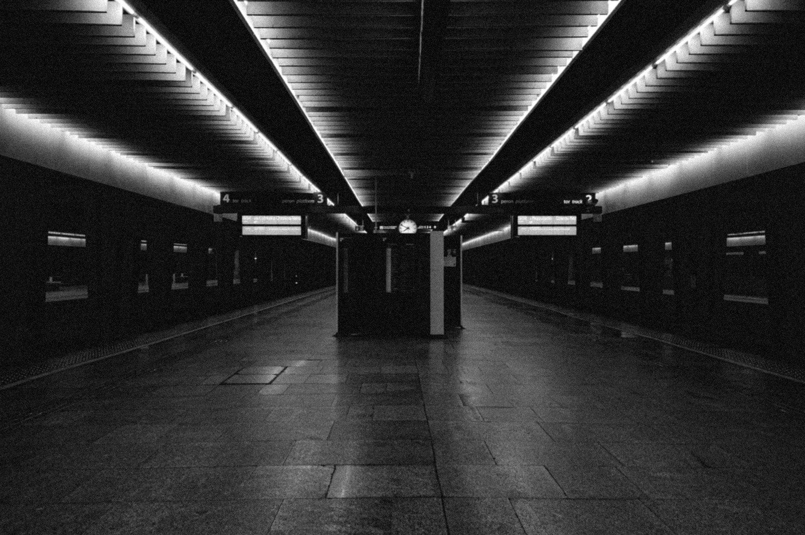 &copy; Kacper Wilk - Photography/places